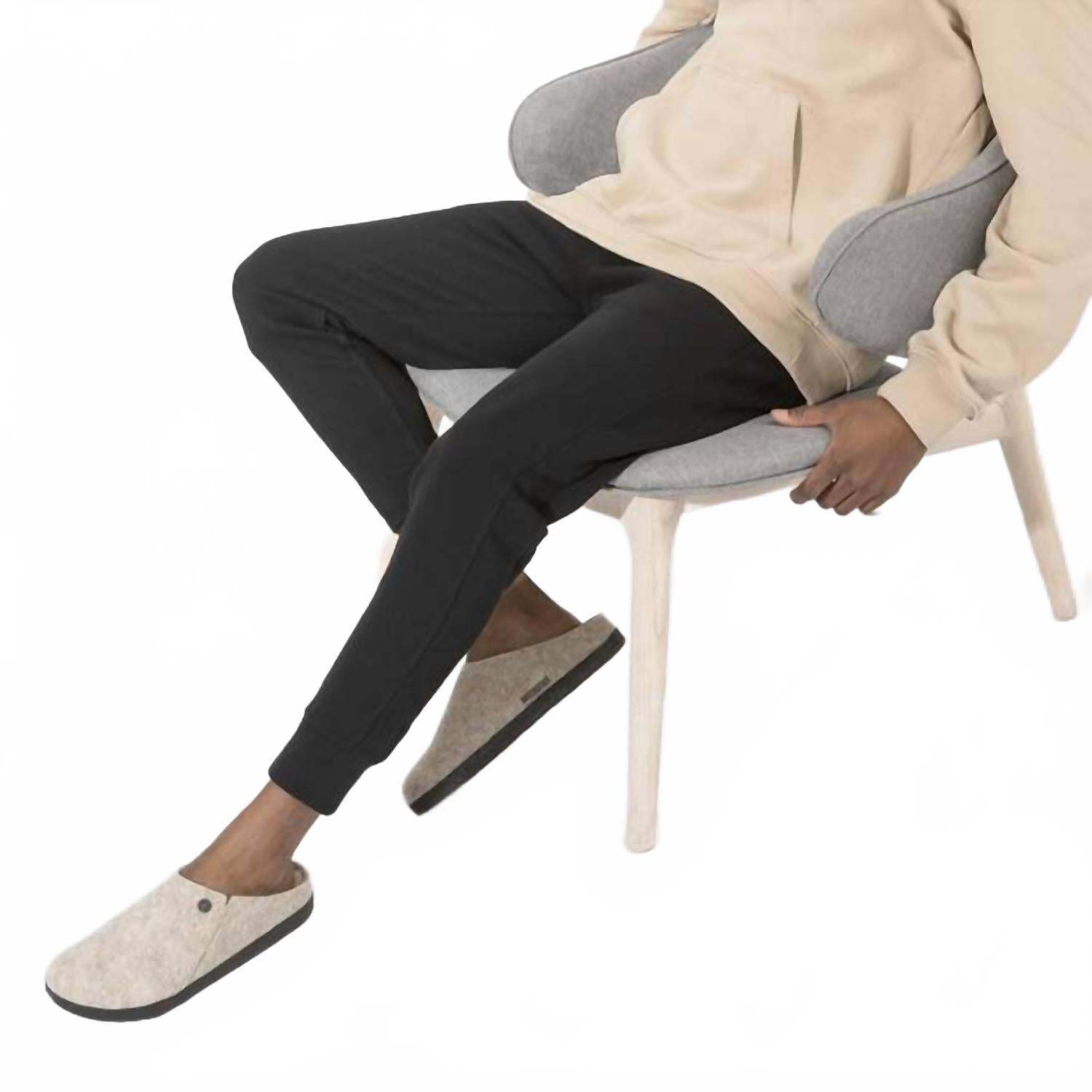 Unisex Zermatt Rivet Narrow Slippers In Eggnog