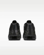 Nike Shox R4 HQ1988-001 Sneakers Black Low Top Running Shoes LIQ370