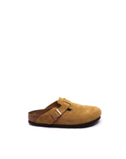 Women's Boston Suede Leather Clogs In Latte Cream