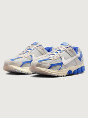 Women's Zoom Vomero 5 Shoes In Game Royal Ivory