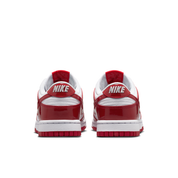 Women's Dunk Low SE Shoes