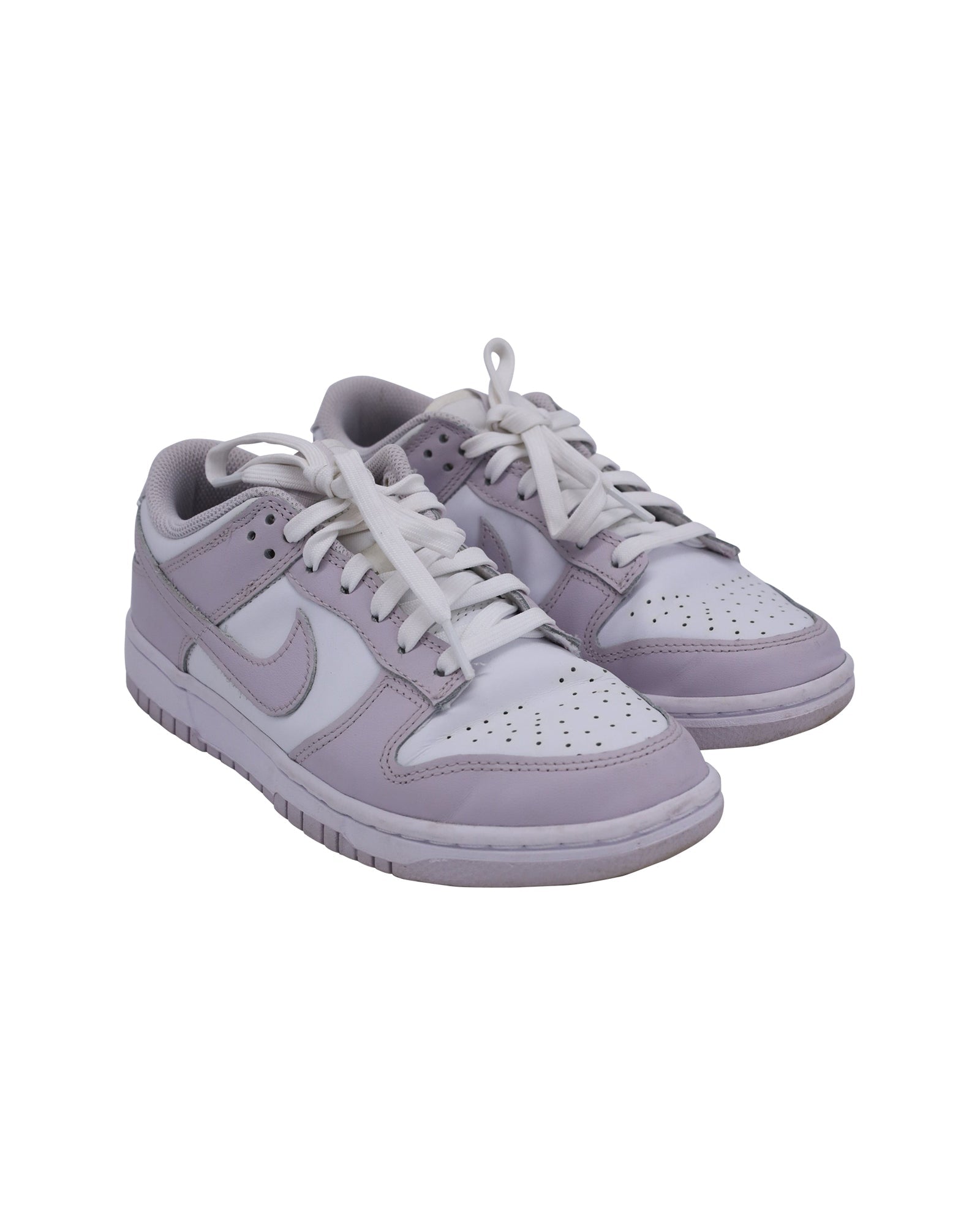 Nike Dunk Low Venice Sneakers in Light Purple Leather