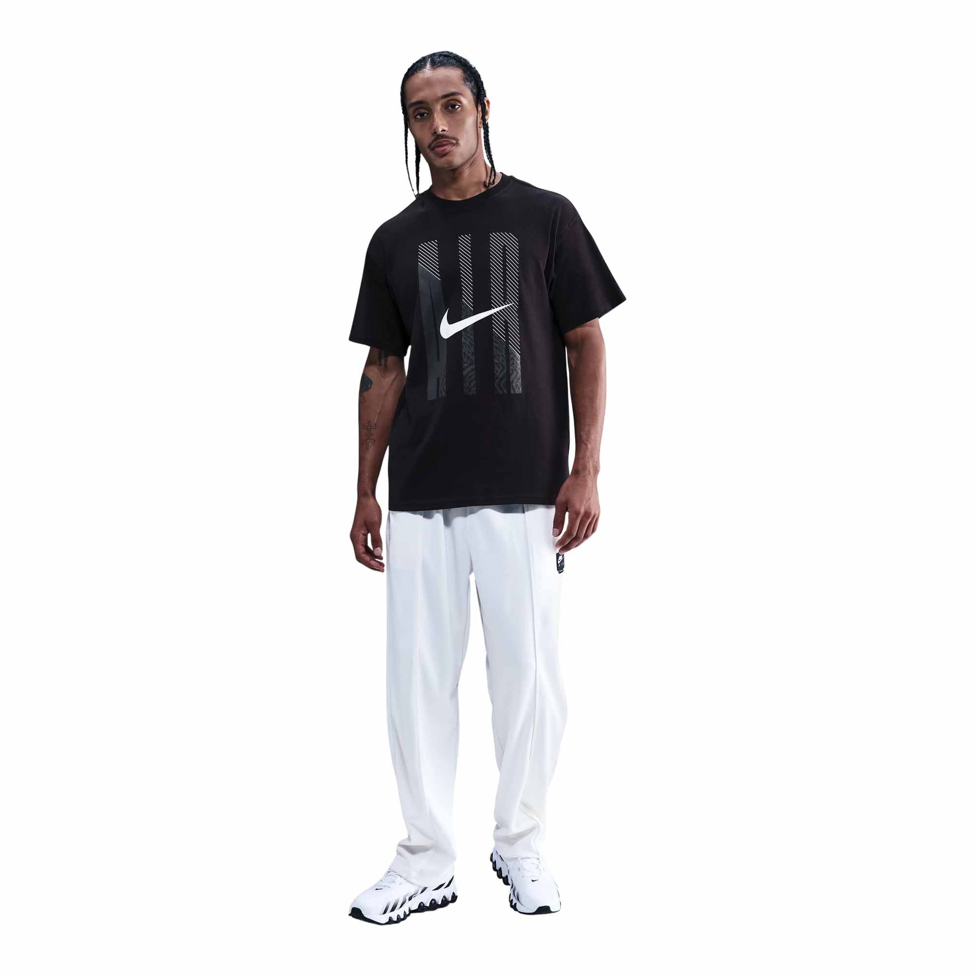 Mens Nike Sportswear Max90 T Shirt_Black