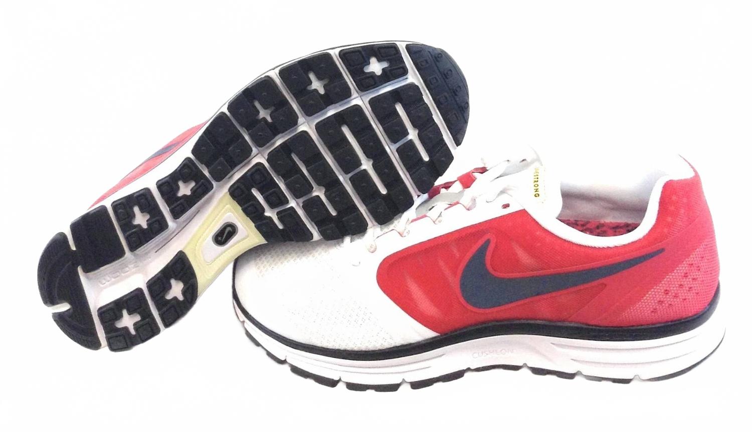 Women's Zoom Vomero 8 Livestrong Shoe In White/red