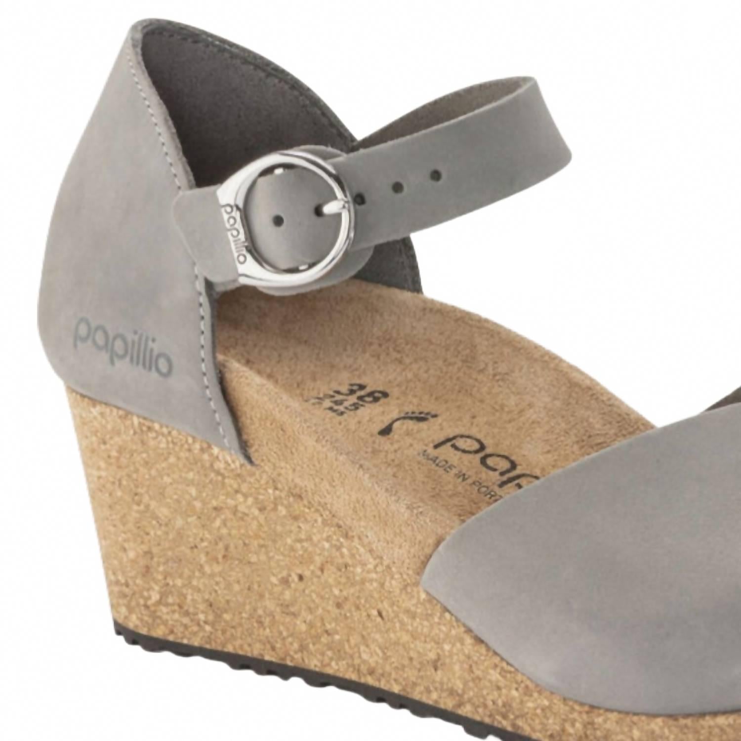 Women's Mary Ring-Buckle Wedge Sandal - Narrow In Dove Gray