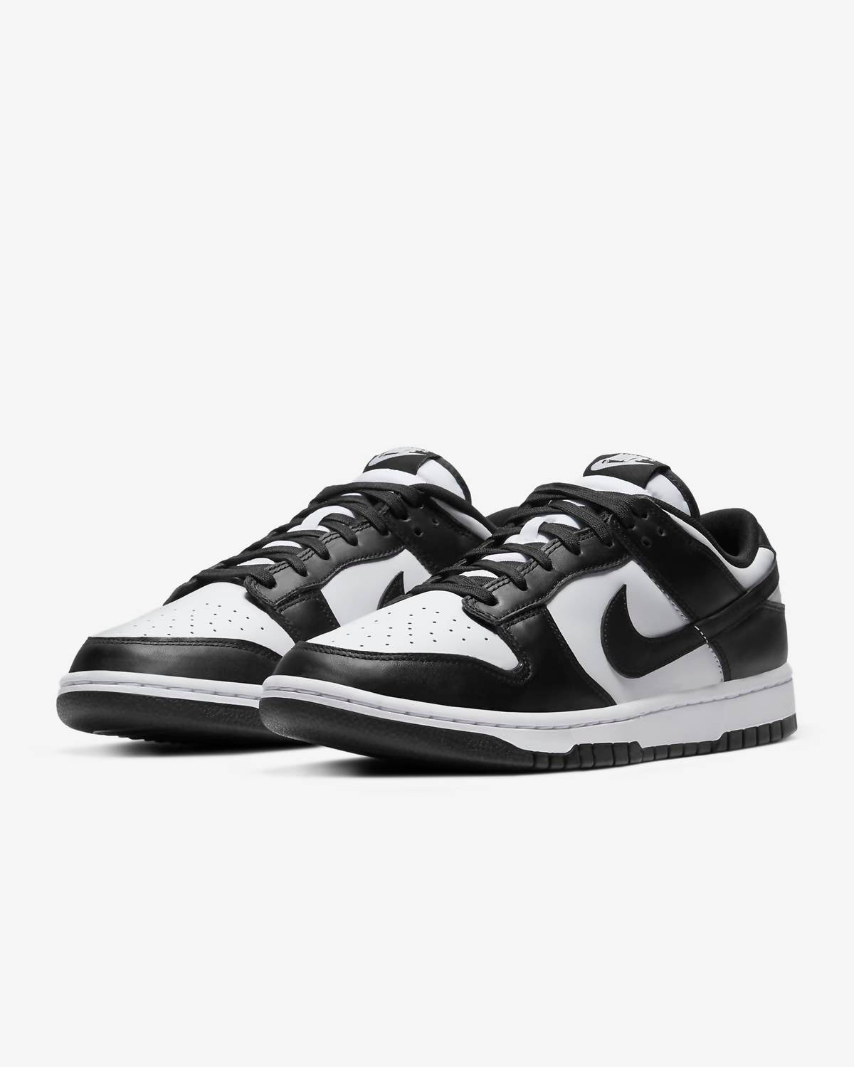 Men Dunk Low Retro Shoes In White/white/black