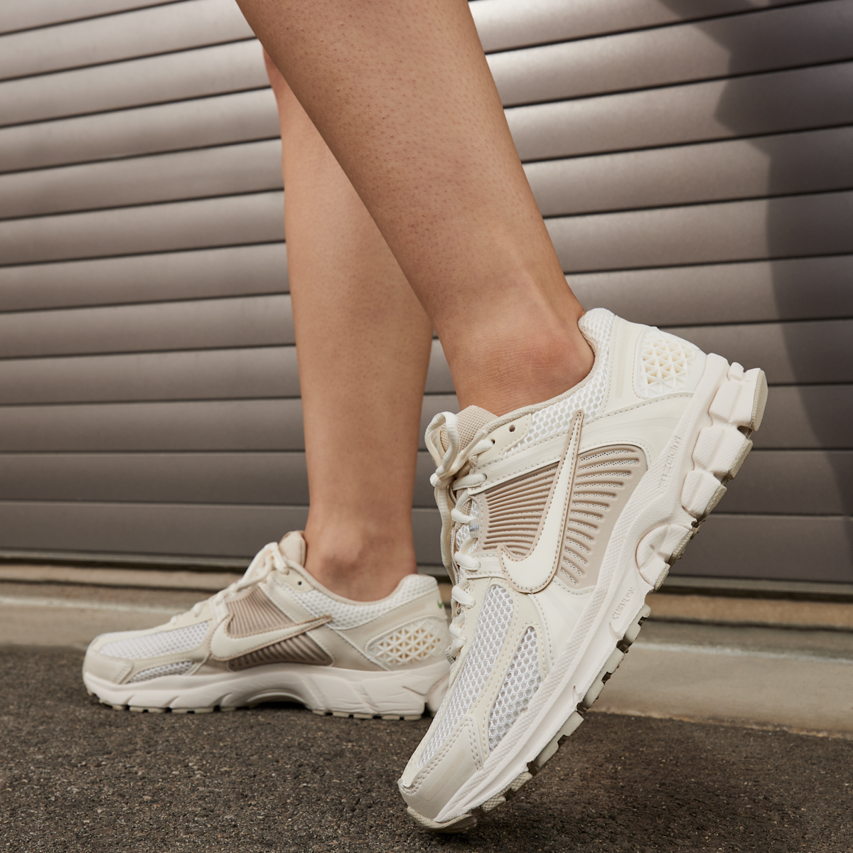Women's Zoom Vomero 5 Shoes