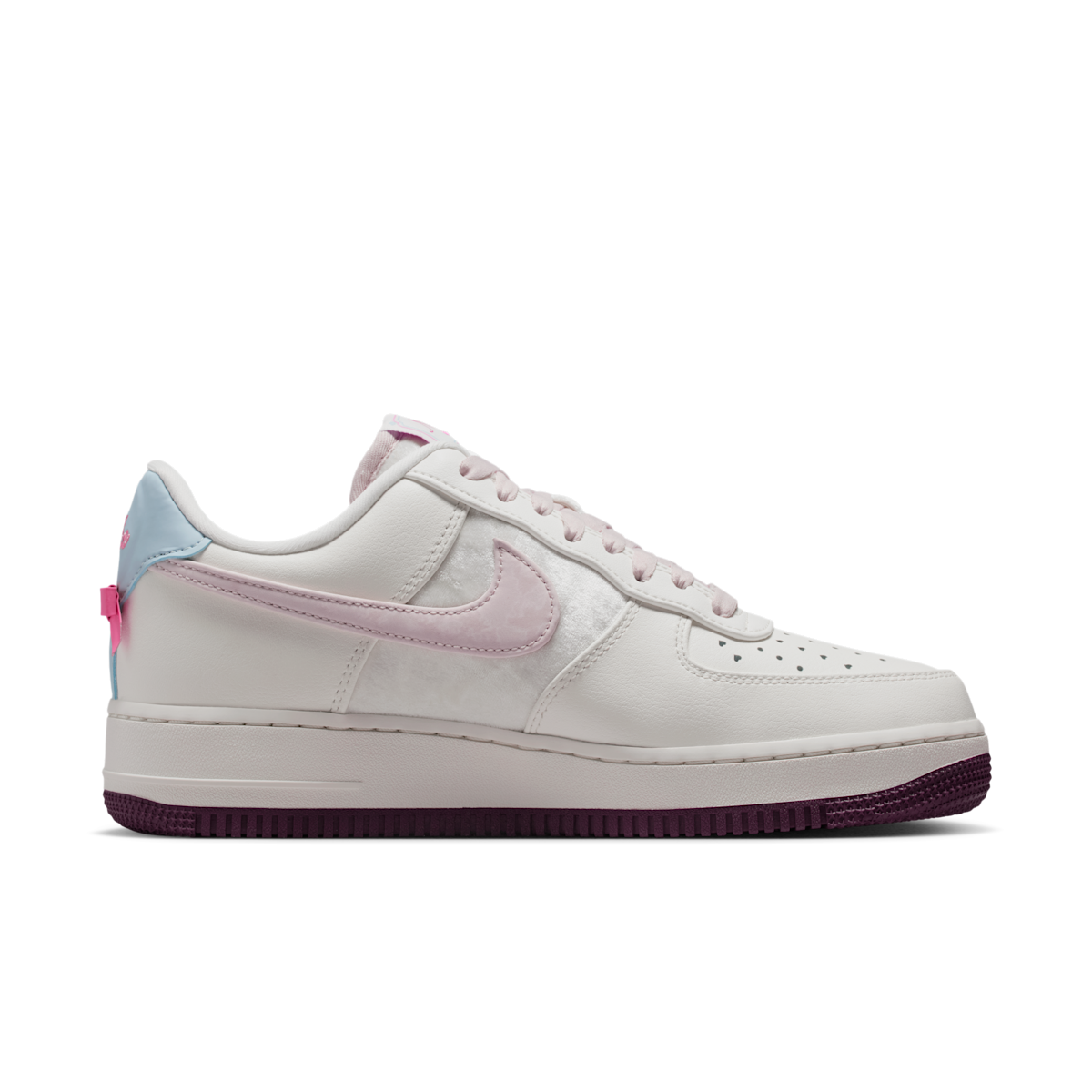 Women's Air Force 1 '07 Shoes