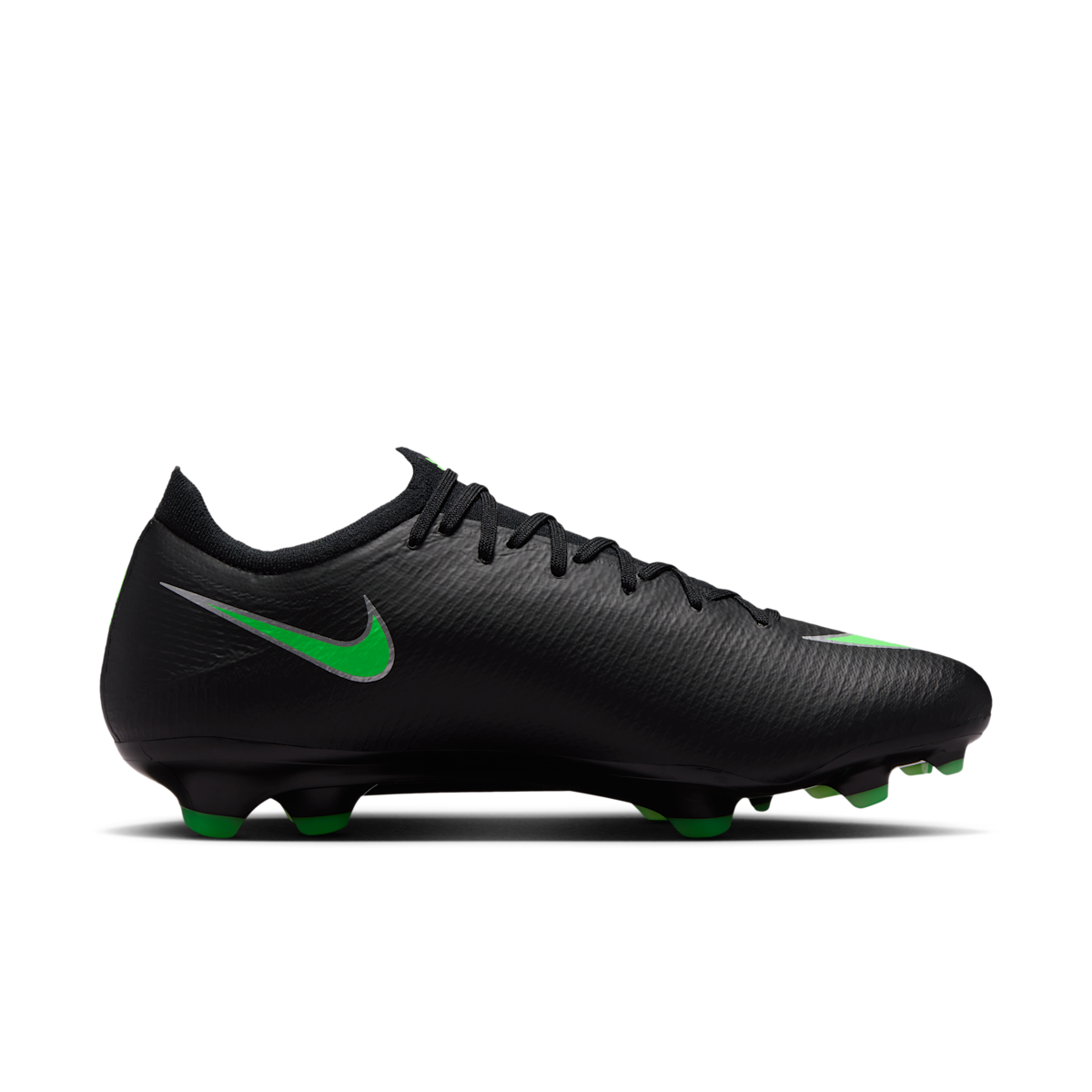 Men's Mercurial Vapor 17 Pro Firm-Ground Low-Top Soccer Cleats