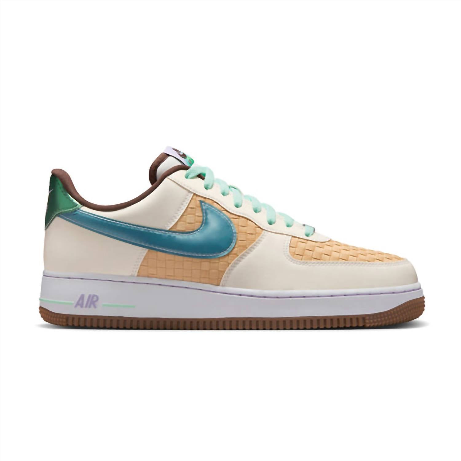 Men's Air Force 1 Retro Shoe In Summit White/mint