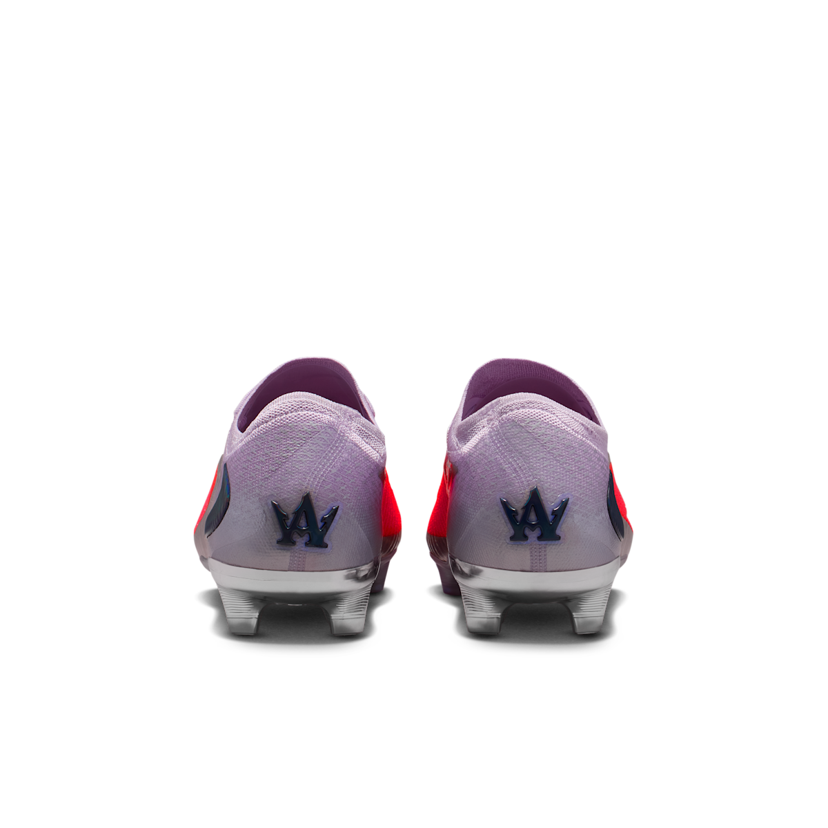 Men's Phantom 6 Low Elite "Alexia Putellas" Firm-Ground Soccer Cleats
