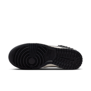 Women's Dunk Low SE Shoes