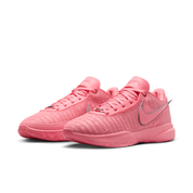 Men's LeBron 20 Basketball Shoes