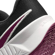 Men's Zoom Gp Challenge Pro Hc Tennis Shoes In Dark Smoke/sangria