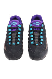 Nike Air Max 95 Black Grape in Black Nylon