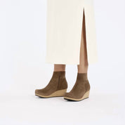 Women Ebba Ankle Boot In Dark Tea