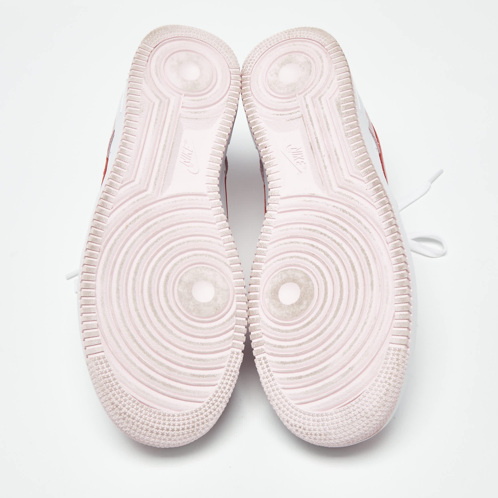 Nike Air Force 1 07 Qs Valentine's Day Love Letter