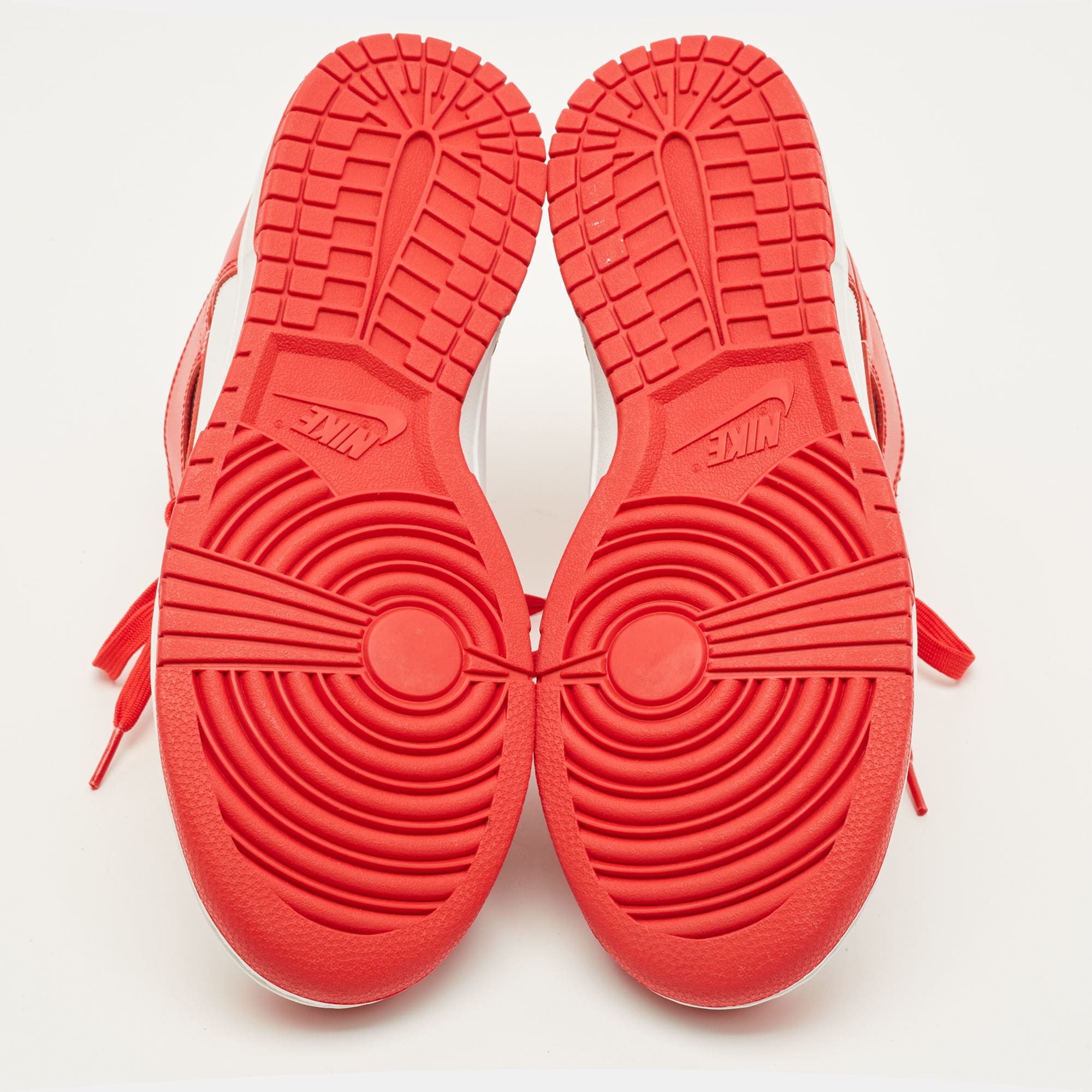 Nike Dunk Championship White Red