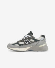 New Balance - Men's 992 Sneakers - (Shadow Grey)