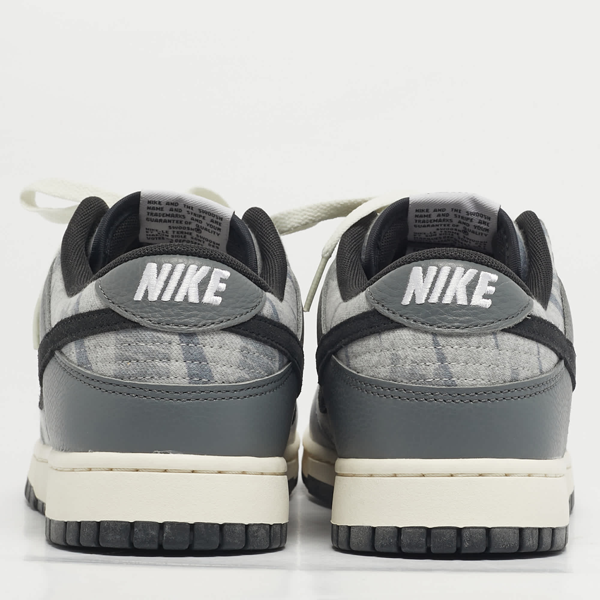 Nike Dunk Se Copy Paste