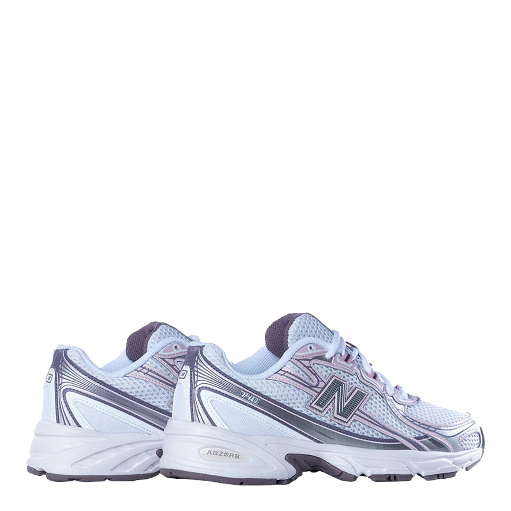 New Balance 740 Sneakers