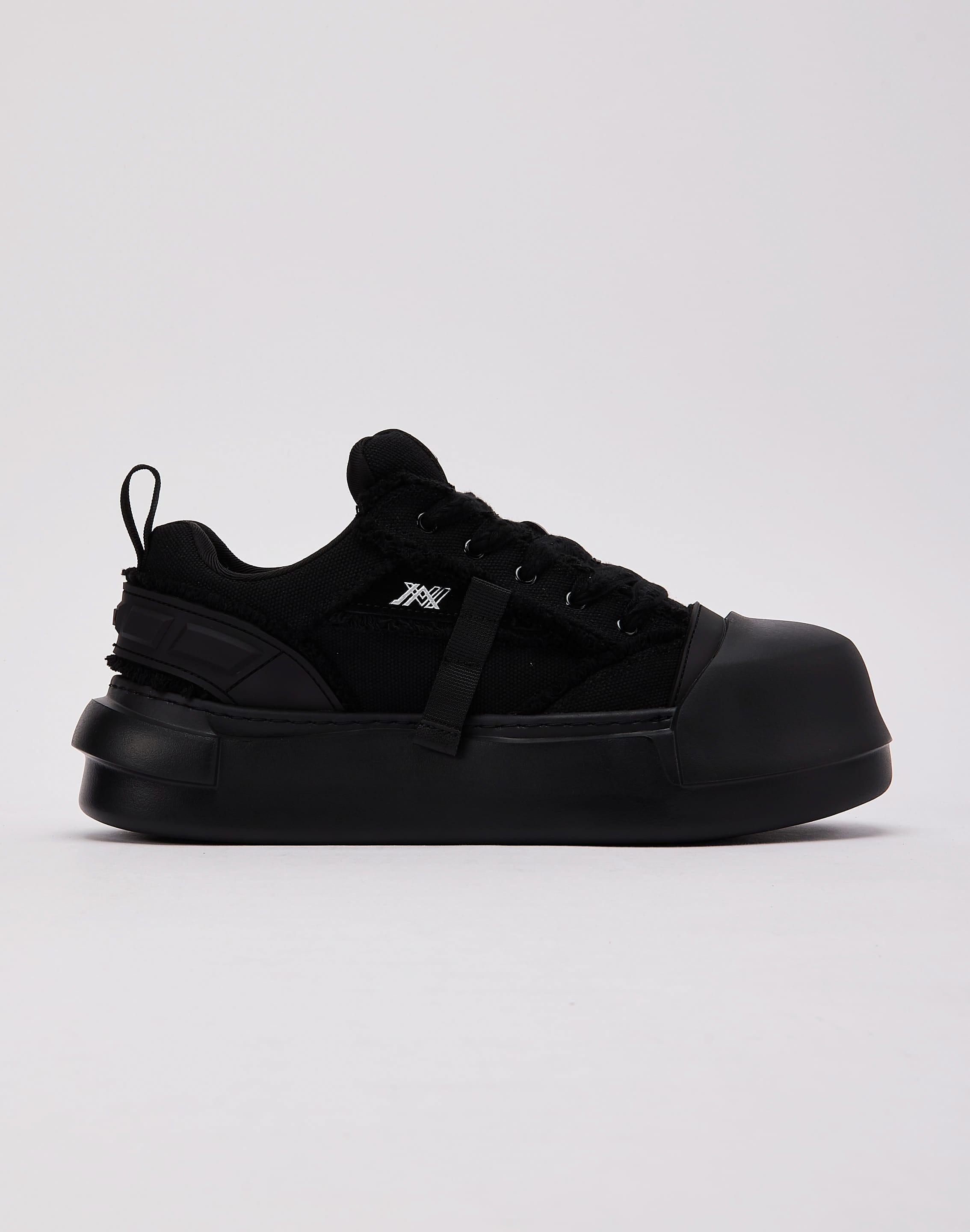 javi_mode_20black_M002.jpg