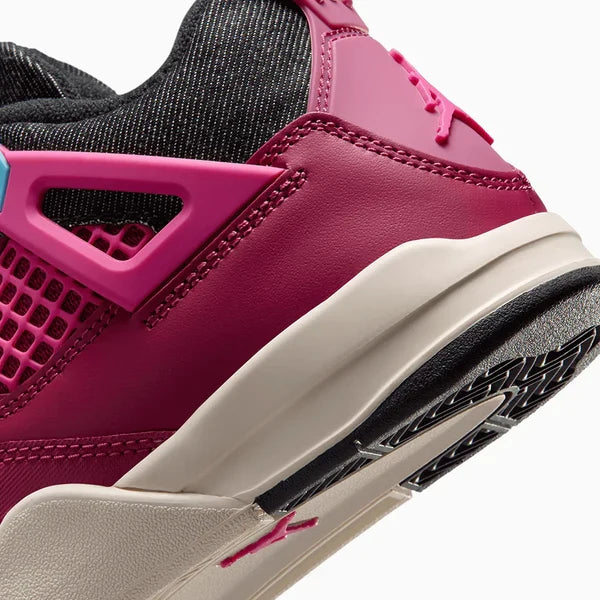 Air Jordan 4 Retro Little Kids' Sneakers