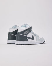 Jordan Air Jordan 1 Mid