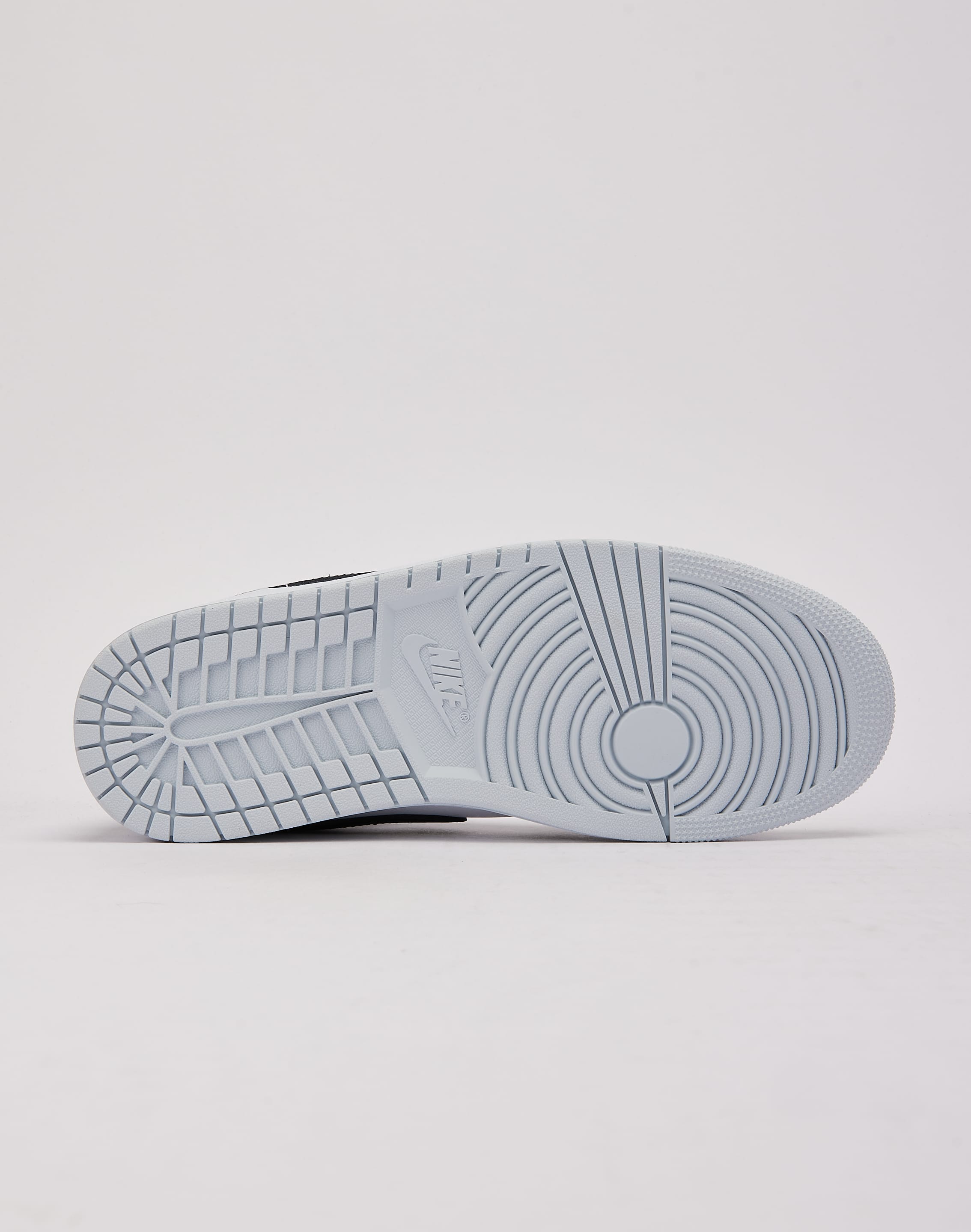 Jordan Air Jordan 1 Mid
