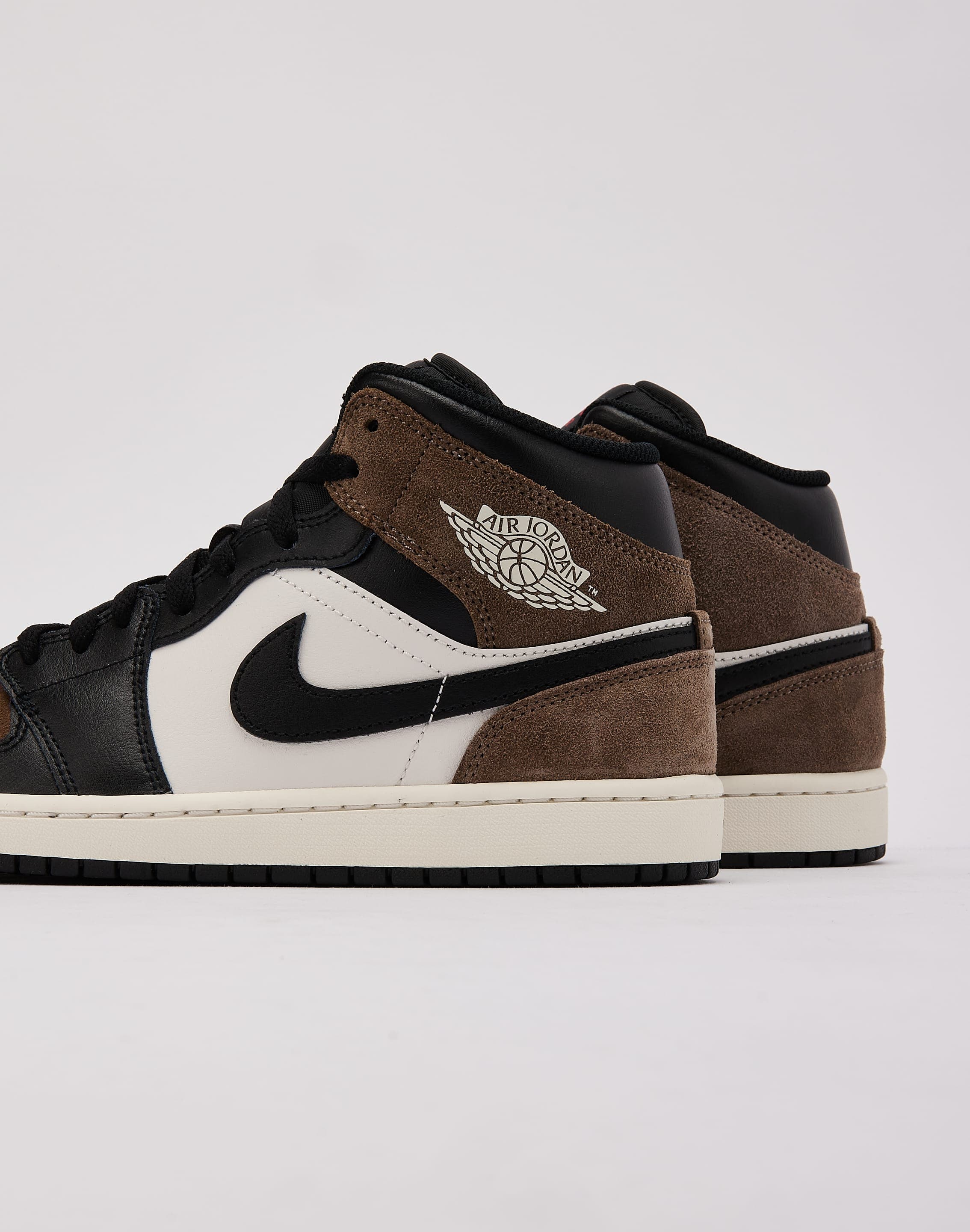 Jordan Air Jordan 1 Mid