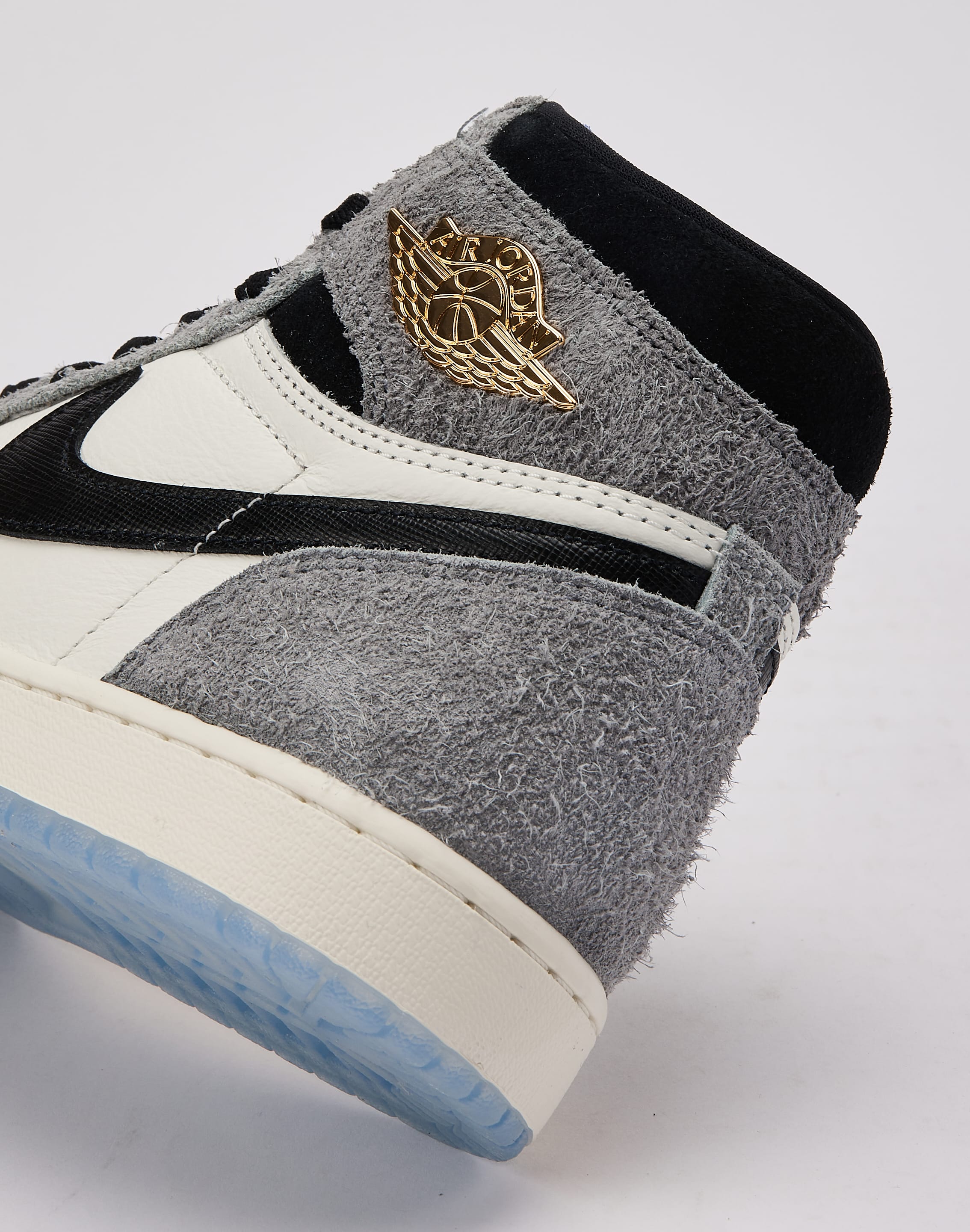 Jordan Air Jordan 1 Retro High OG 'Cool Grey and Sail'