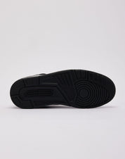 Jordan Spizike Low