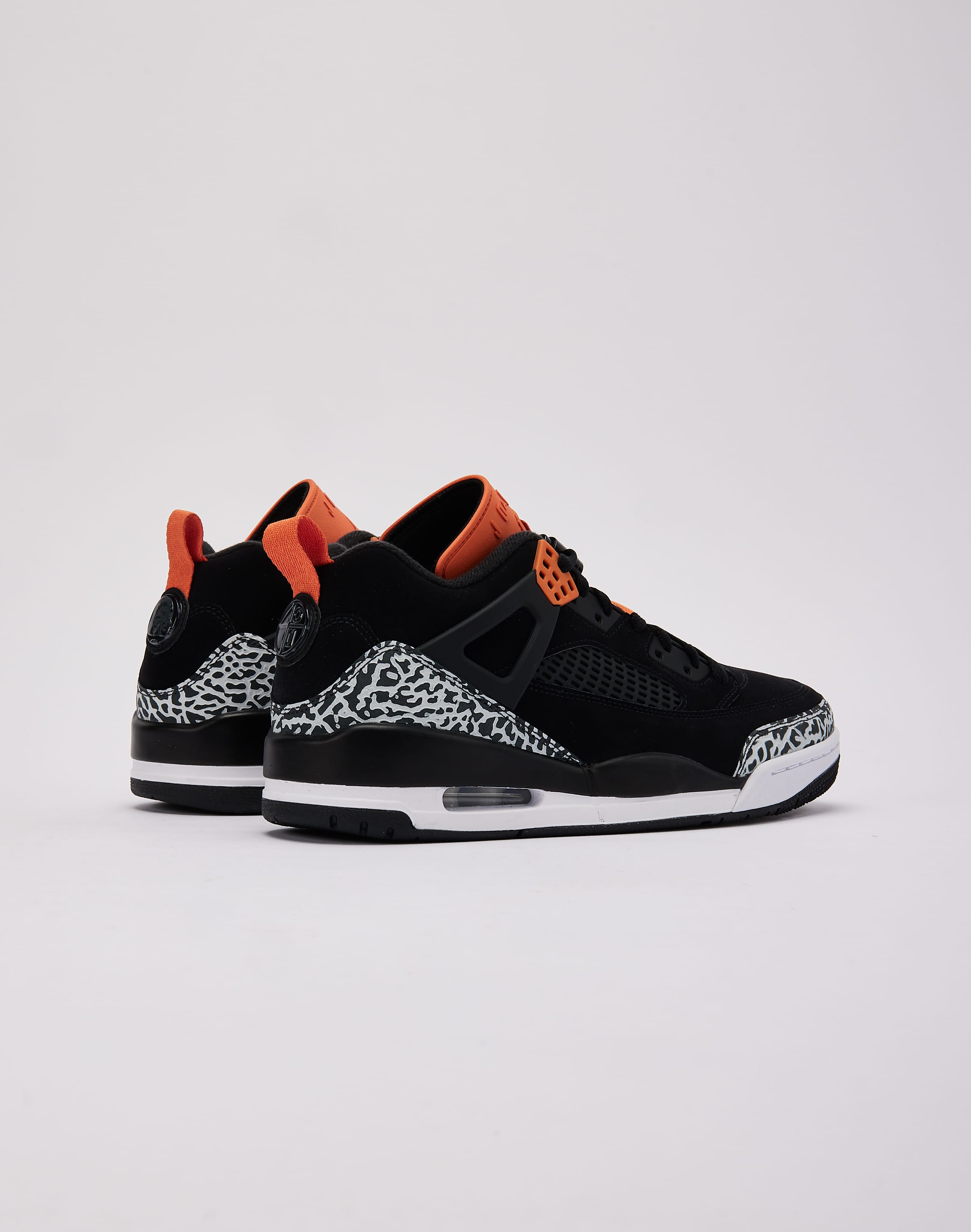 Jordan Spizike Low
