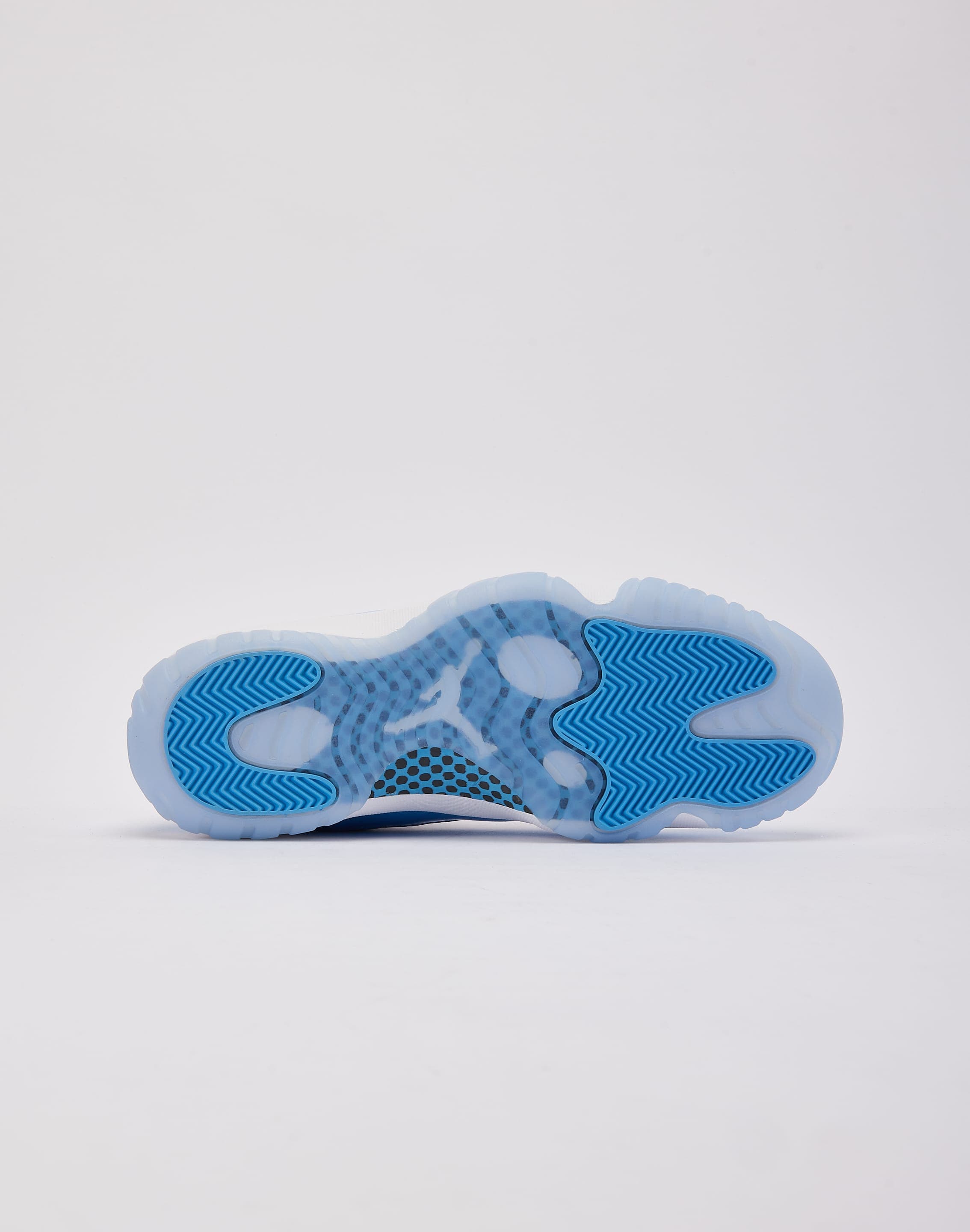Jordan Air Jordan 11 Retro Low 'University Blue'