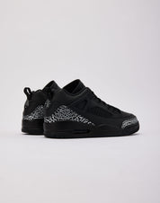 Jordan Spizike Low