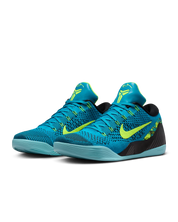 Nike Kobe IX Elite Low Protro - Perspective - Sneakers