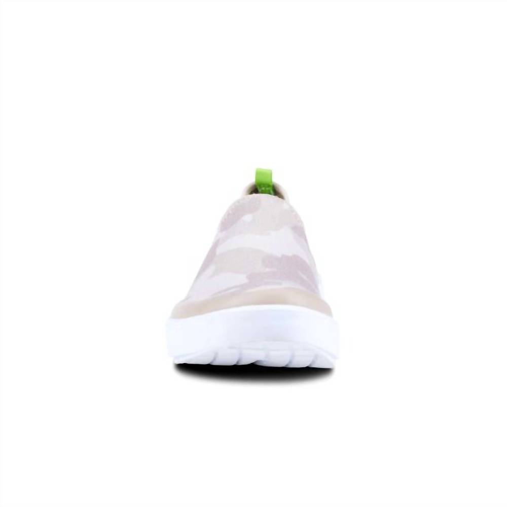 Women’s OOMG EEZEE (White/Tan Camo)