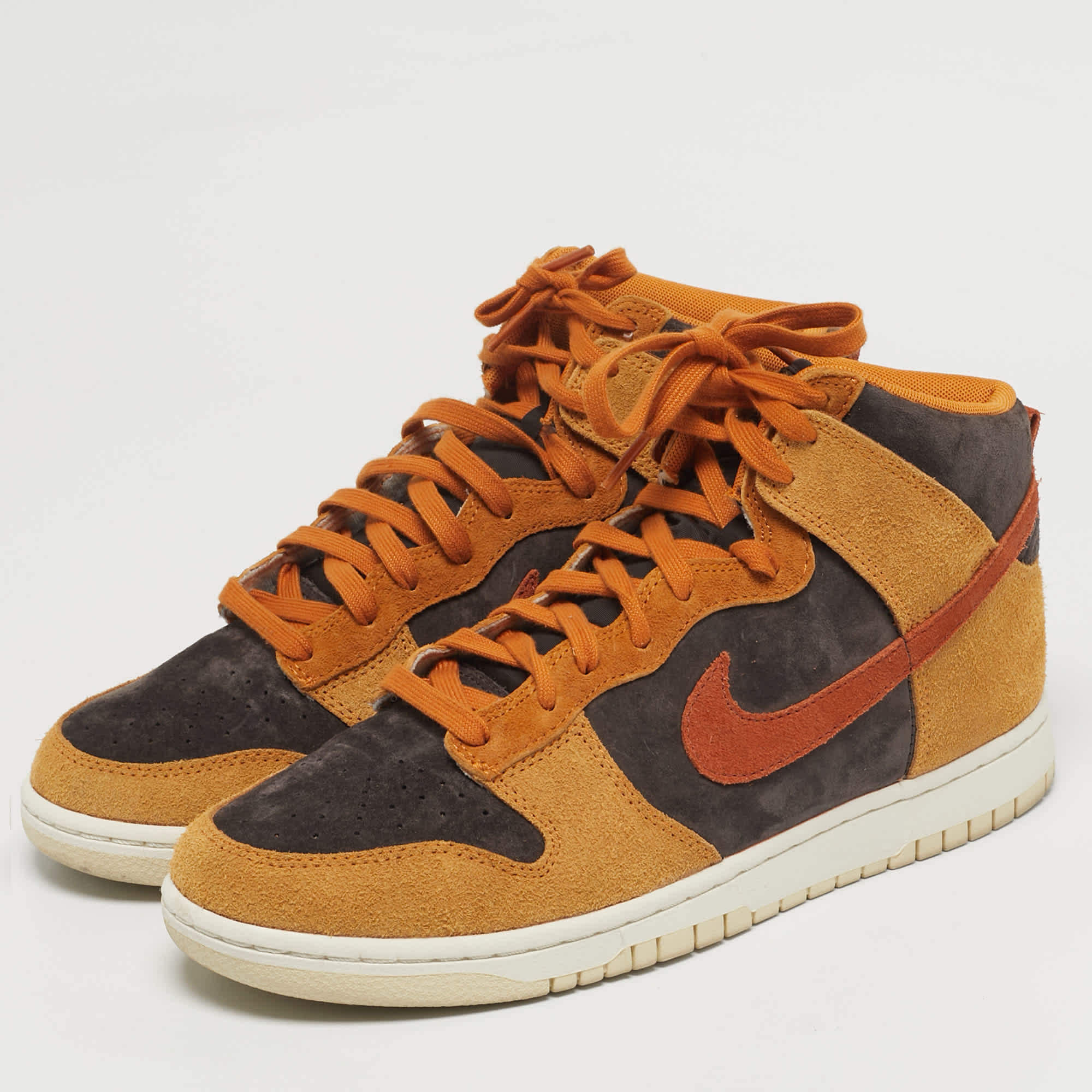 Nike Dunk Hi Retro Prm