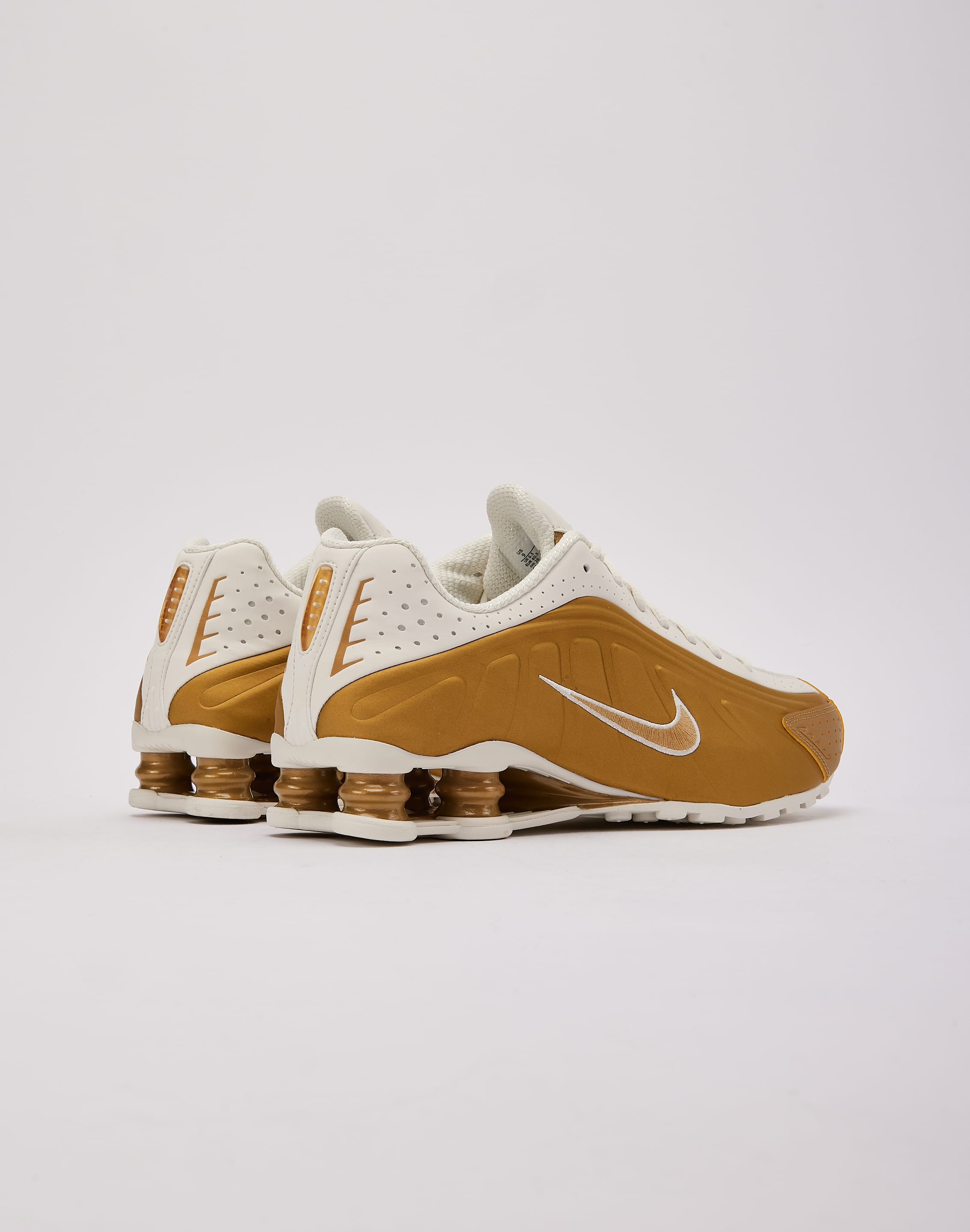 Nike Shox R4