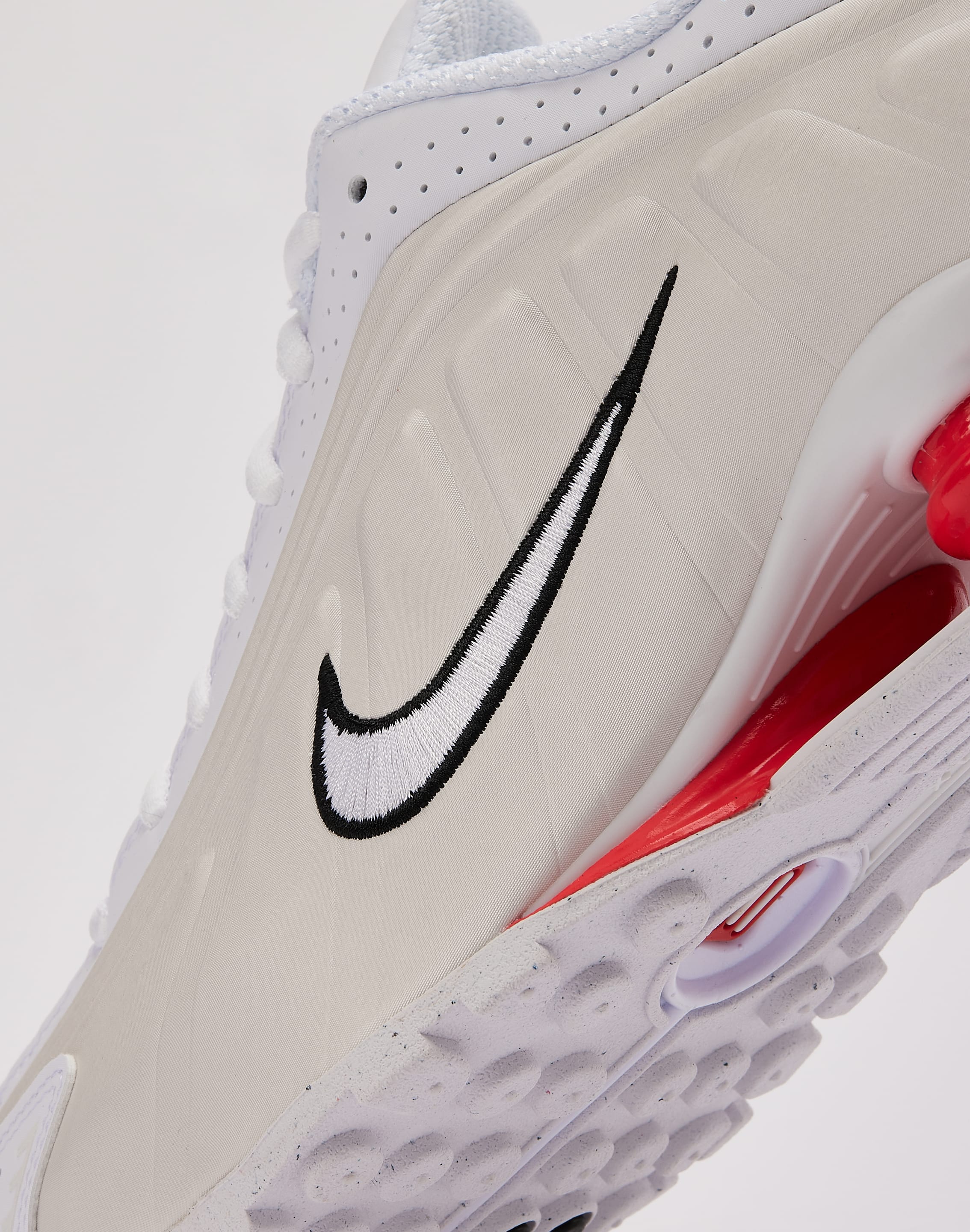 Nike Shox R4