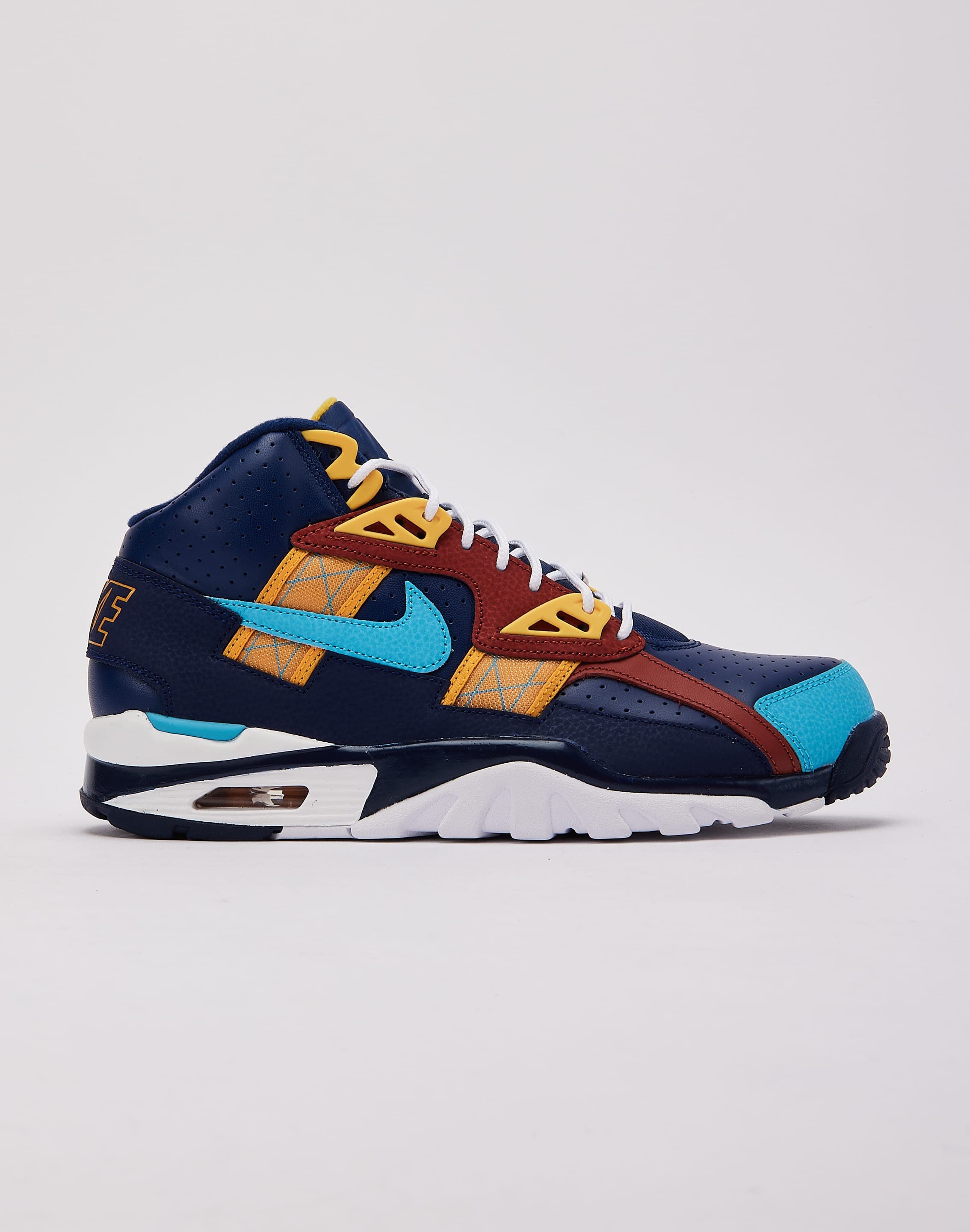 nike_CW6023_20400_M064.jpg