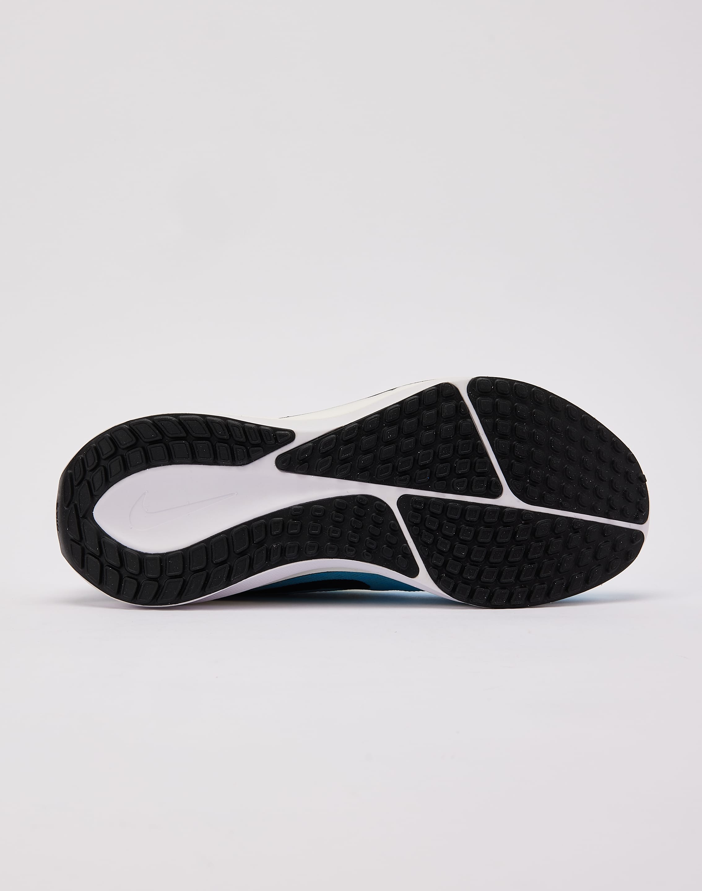 Nike Vomero 17