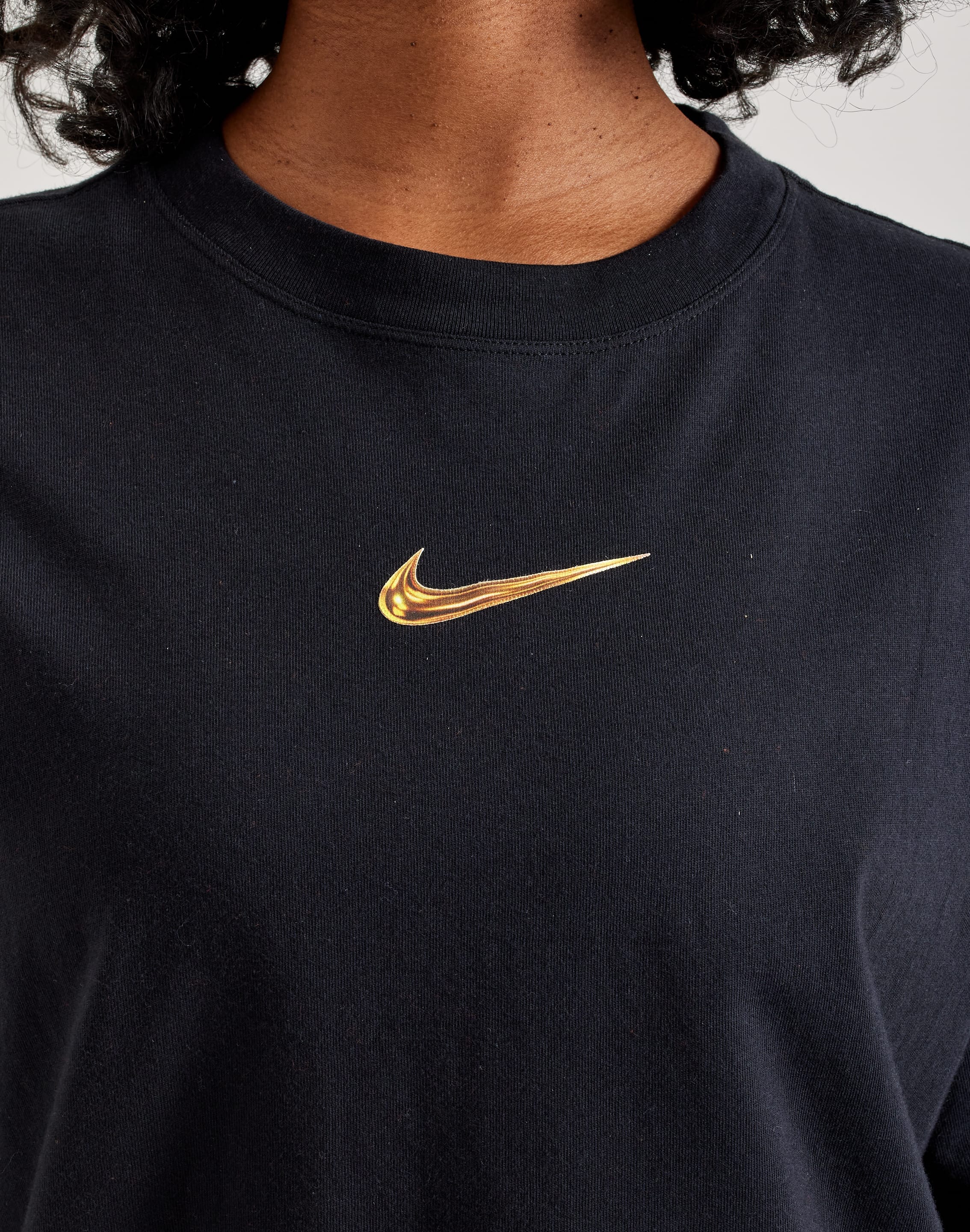 Women's Nike Sportswear Loose Graphic T-Shirt Black HF0777-010