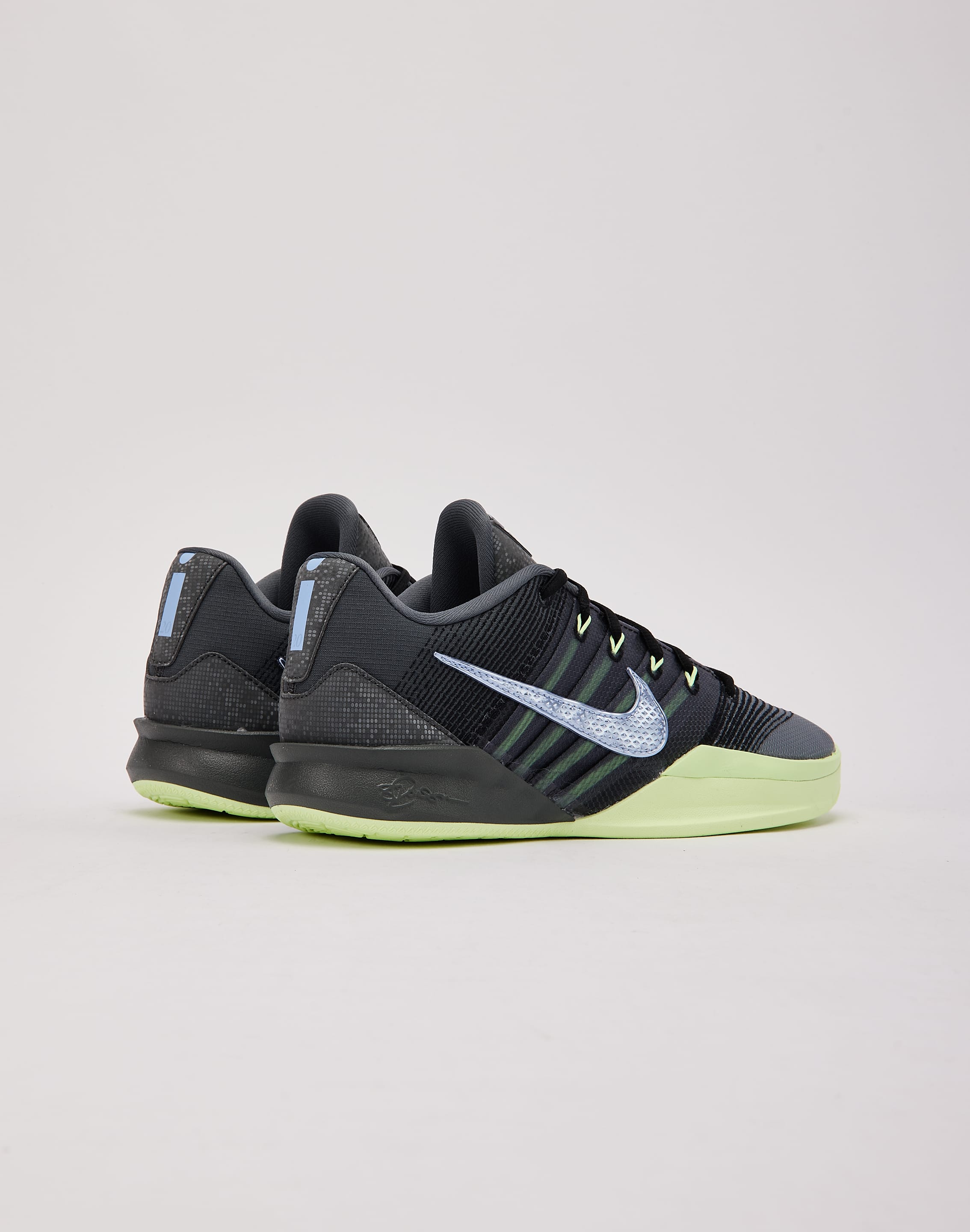 Nike Sabrina 3