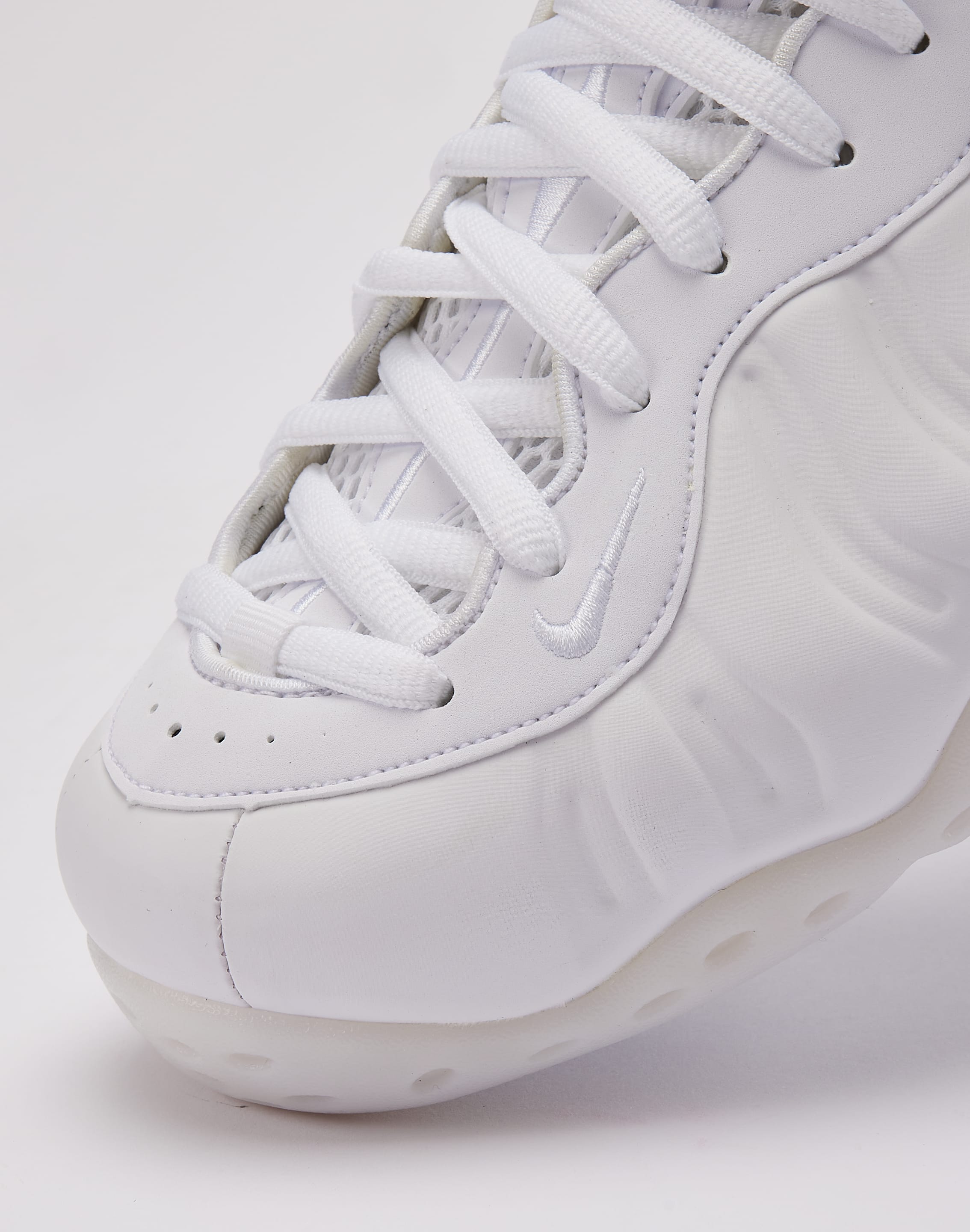 Nike Air Foamposite One 'Triple White'