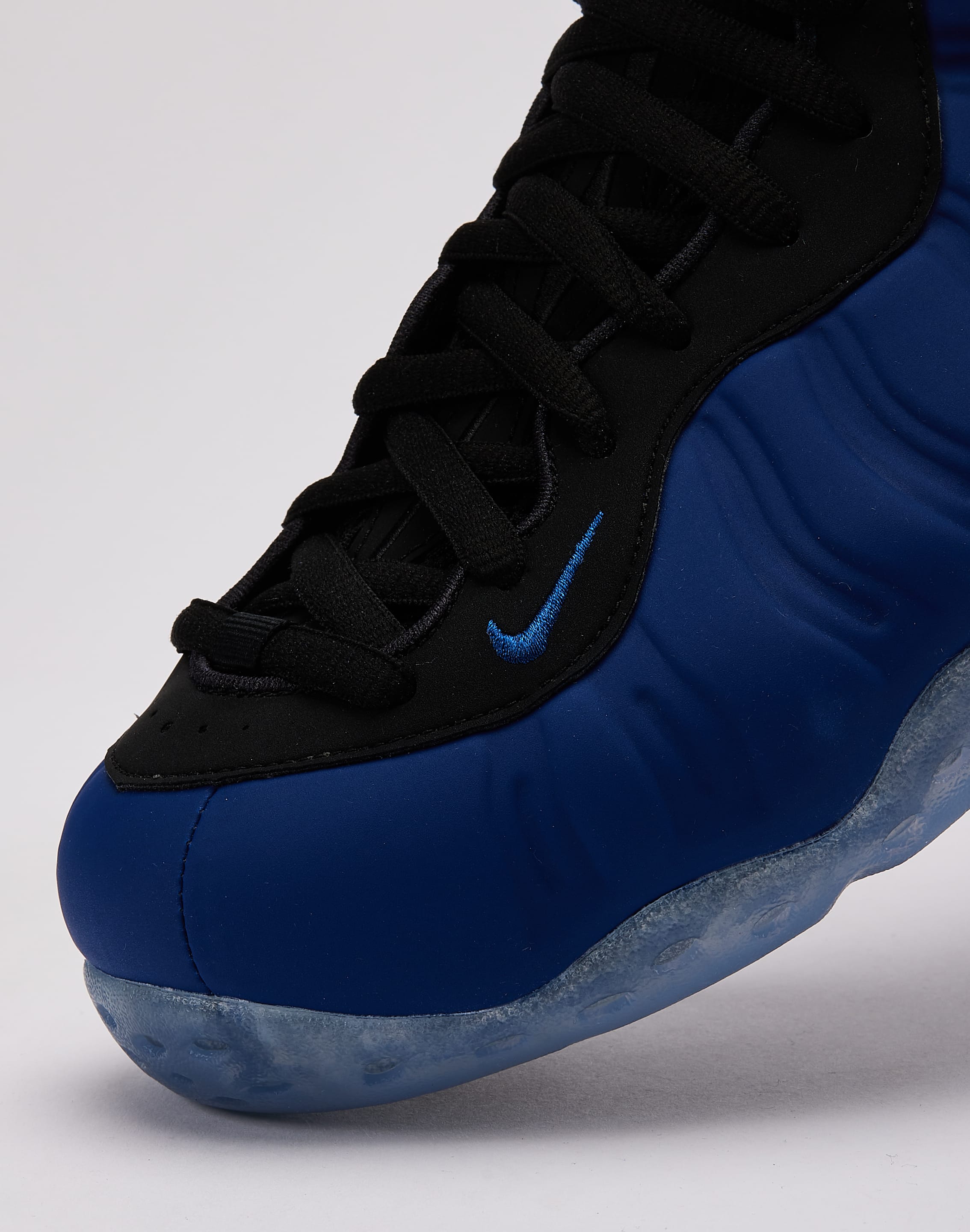 Nike Air Foamposite One 'Deep Royal'