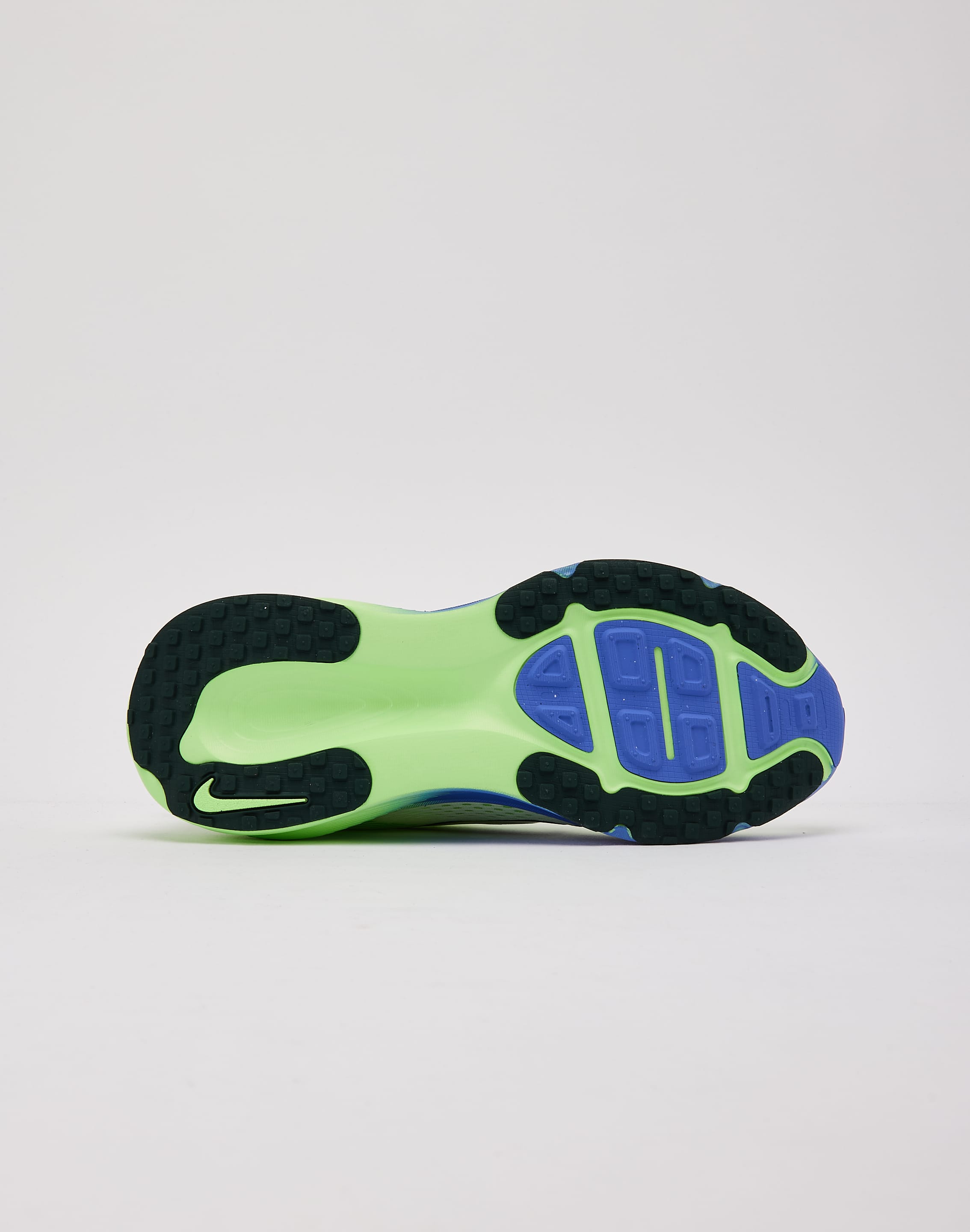 Nike Vomero 18