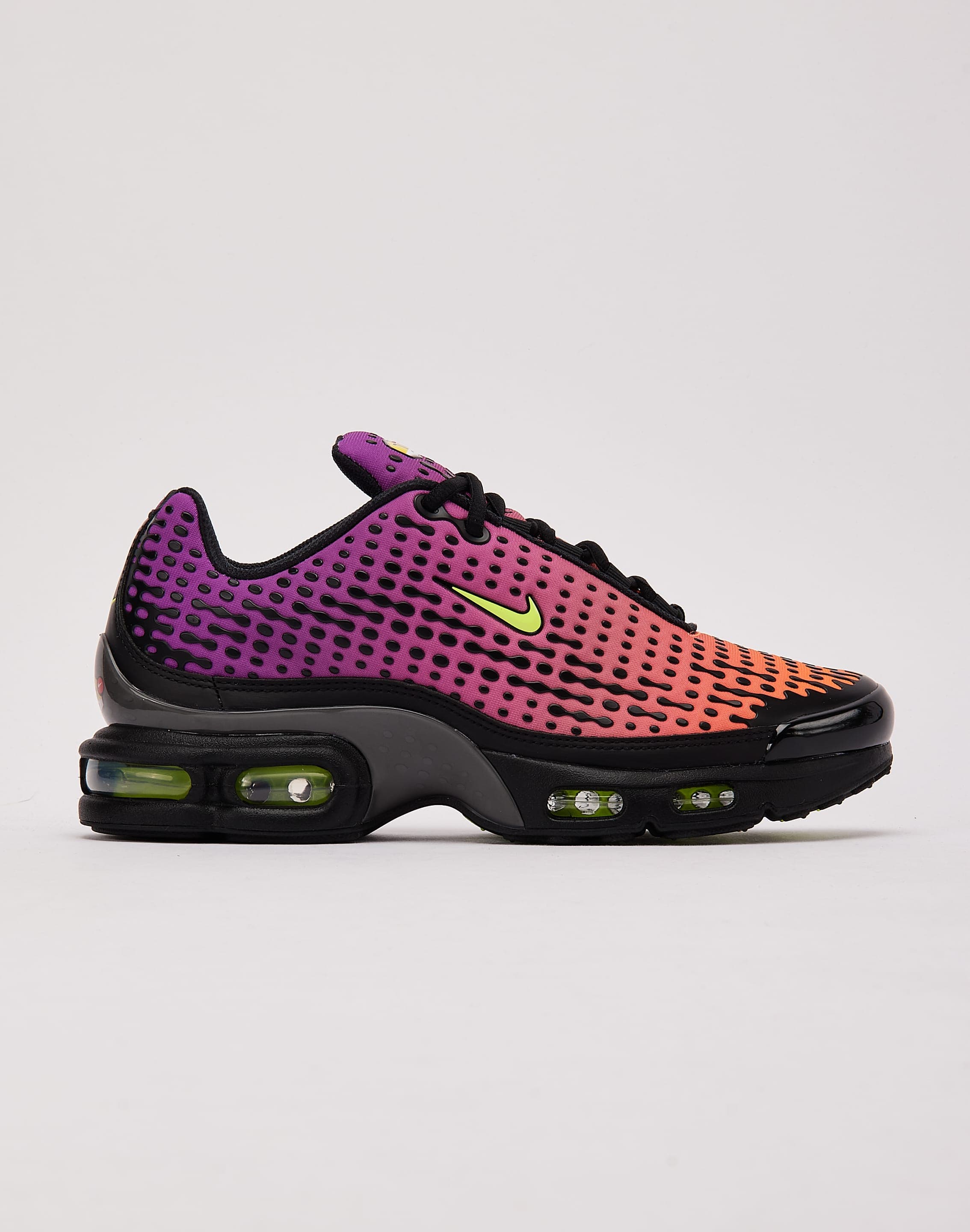 nike_HQ2197_20800_M020.jpg