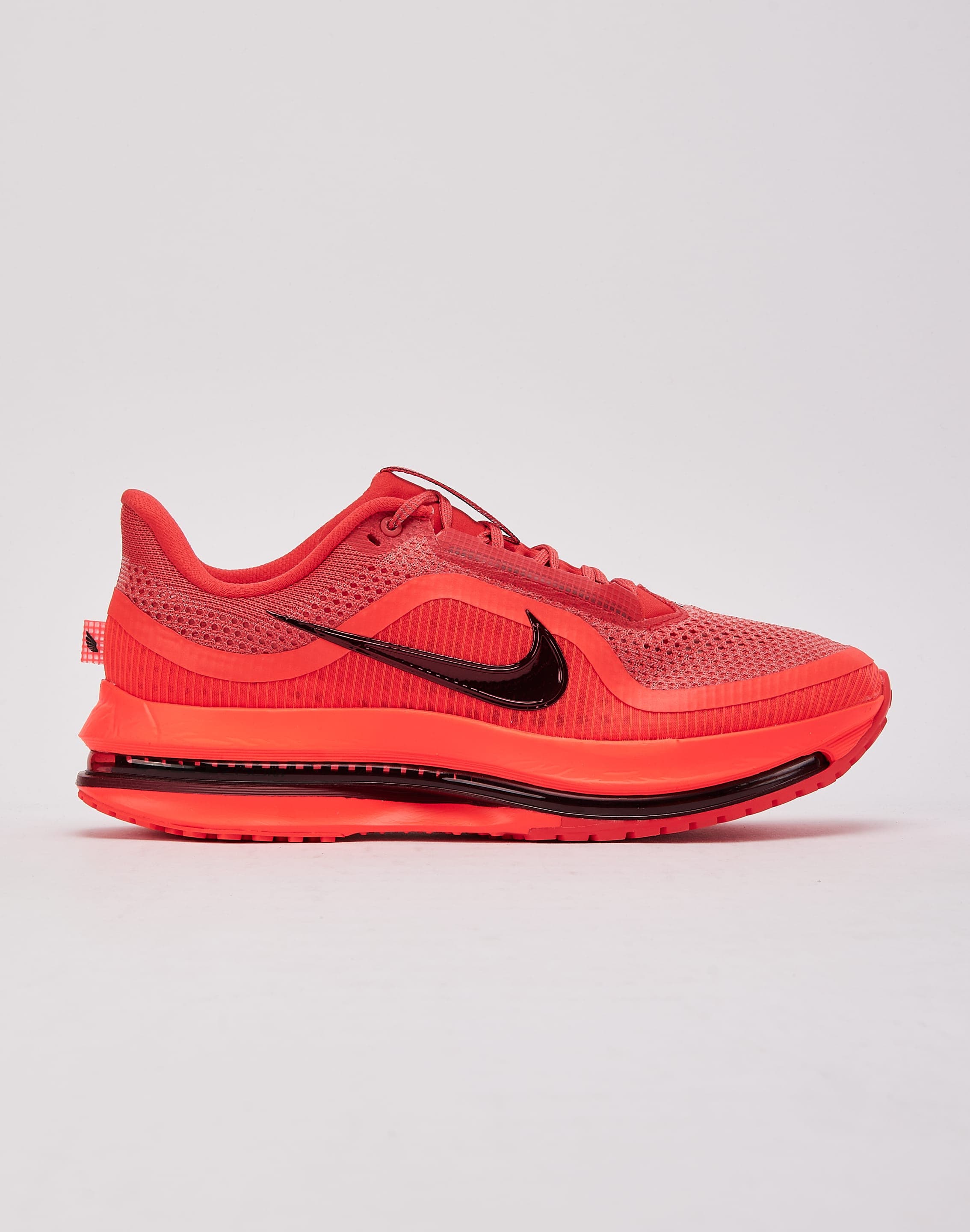 nike_HQ2592_20601_M047.jpg