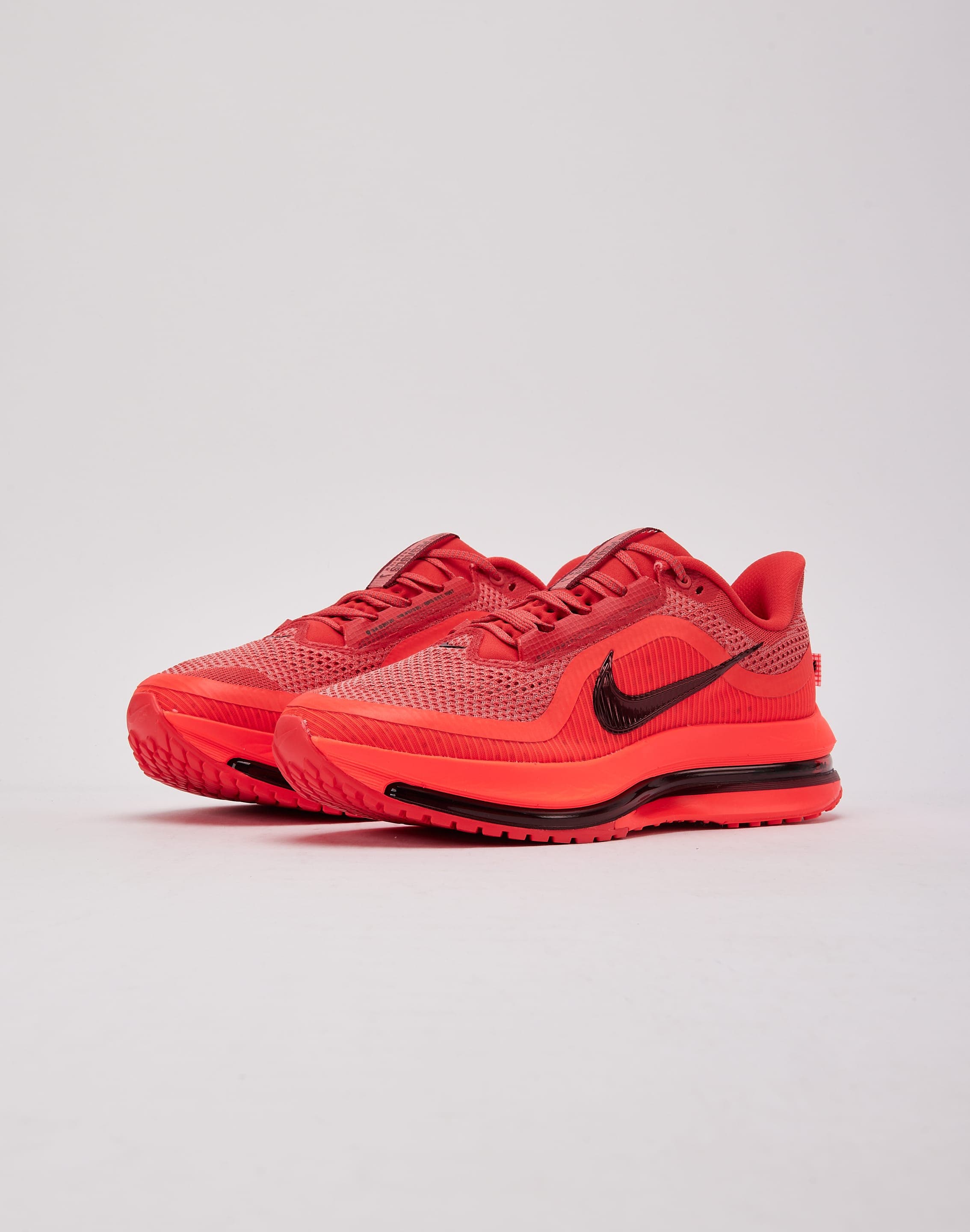 nike_HQ2592_20601_M049.jpg
